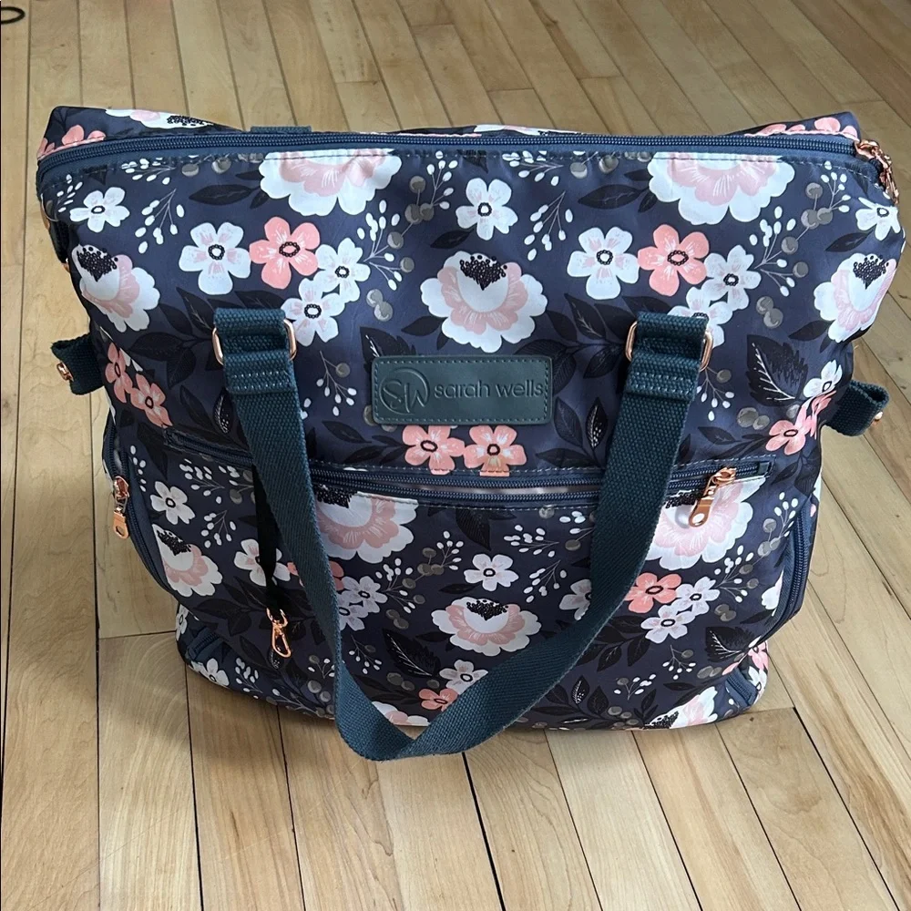 Sarah Wells Pump Tote Bag - Navy and Pink